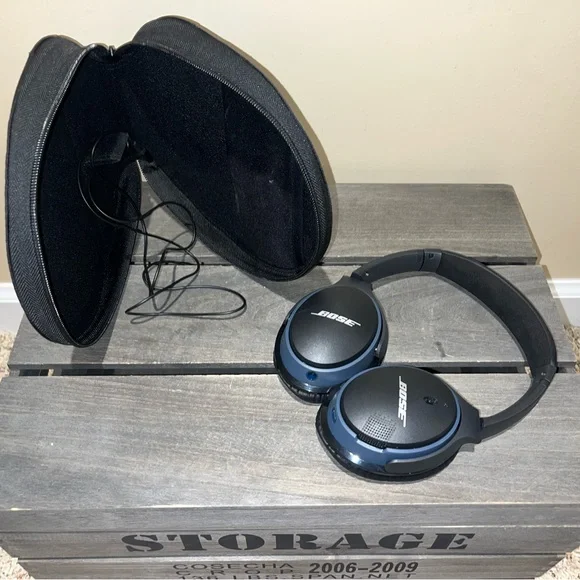 Bose SoundLink around-ear wireless headphones II Black - Picture 3 of 10